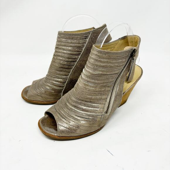 Paul Green Booties Size 7 Peep Toe Gold Laser Cut Metallic Leather Cayanne - Picture 14 of 14